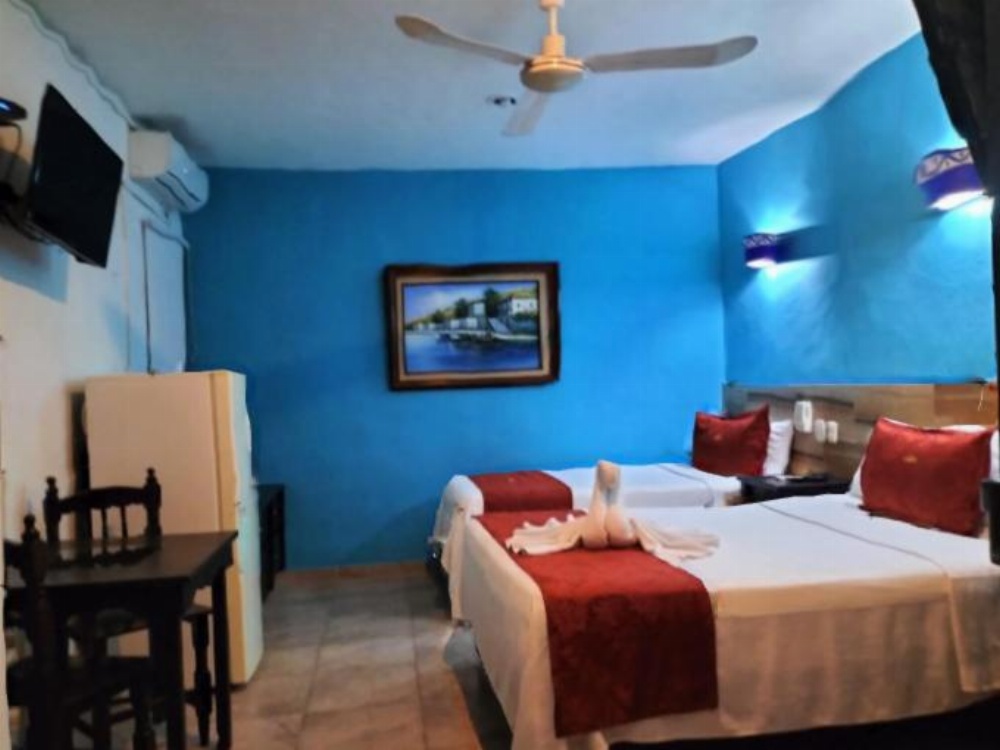 HOTEL ACUARIO